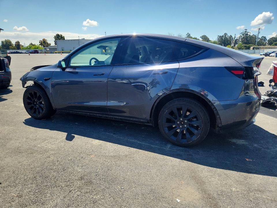 2023 Tesla Model Y მანქანა იყიდება აუქციონზე, vin: 7SAYGDEE3PF902120, აუქციონის ნომერი: 52219376