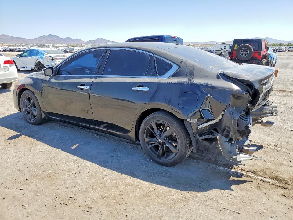 2015 Nissan Altima მანქანა იყიდება აუქციონზე, vin: 1N4AL3AP4FC187104, აუქციონის ნომერი: 52958666