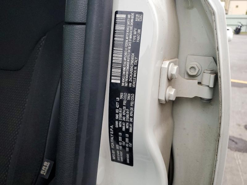 54201556 :رقم المزاد ، ZACNJABB4LPM04504 vin ، 2020 Jeep Renegade مزاد بيع