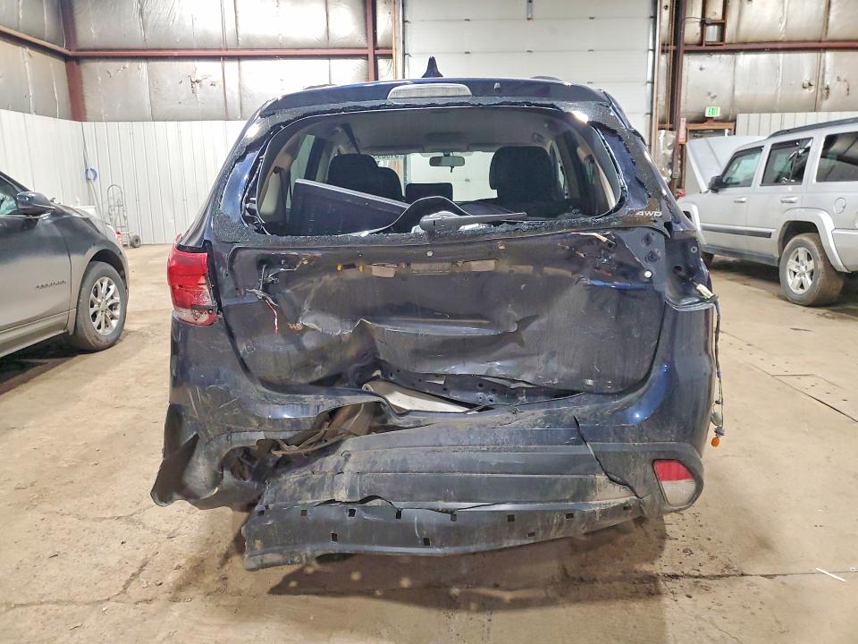 Продажа на аукционе авто 2018 Mitsubishi Outlander, vin: JA4AZ3A3XJZ058029, номер лота: 51309336