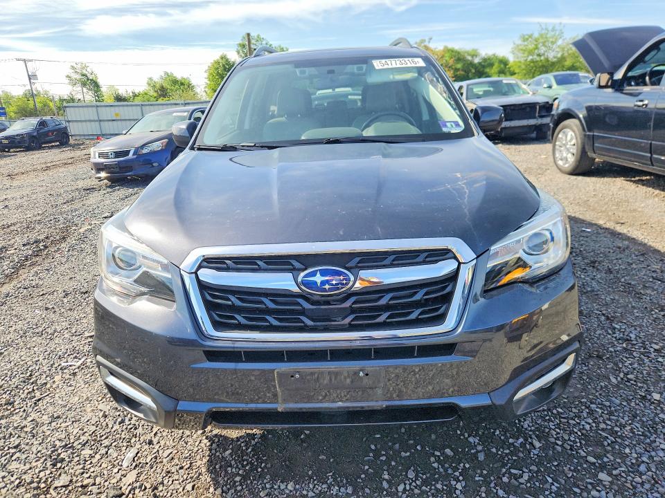 2018 Subaru Forester მანქანა იყიდება აუქციონზე, vin: JF2SJARC8JH425141, აუქციონის ნომერი: 54773316