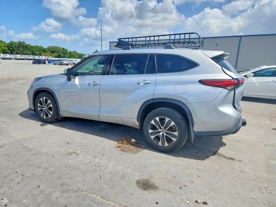 55148116 :رقم المزاد ، 5TDGBRCH7MS059791 vin ، 2021 Toyota Highlander مزاد بيع