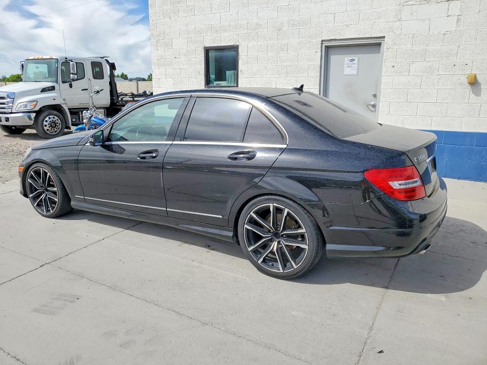 54798466 :رقم المزاد ، WDDGF8BB4CA617576 vin ، 2012 Mercedes-benz C مزاد بيع