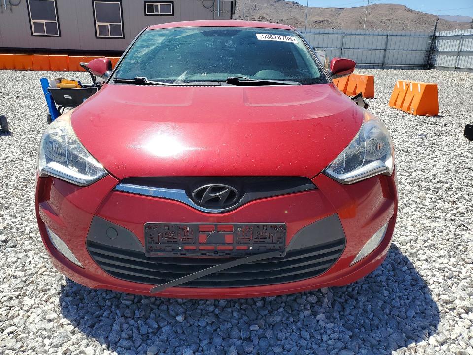 53828786 :رقم المزاد ، KMHTC6AD3HU305646 vin ، 2017 Hyundai Veloster مزاد بيع