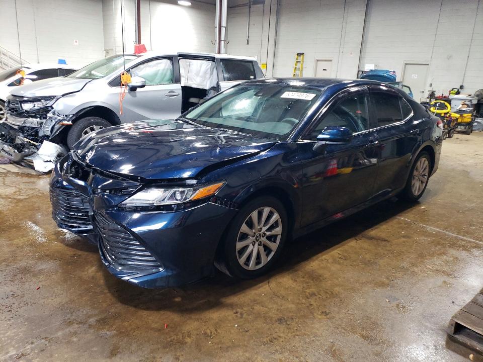 2019 Toyota Camry მანქანა იყიდება აუქციონზე, vin: 4T1B11HK7KU769541, აუქციონის ნომერი: 52474976