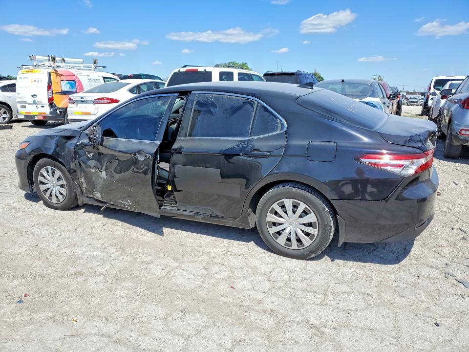 Продаж на аукціоні авто 2019 Toyota Camry, vin: 4T1B11HK7KU710585, номер лоту: 53560366