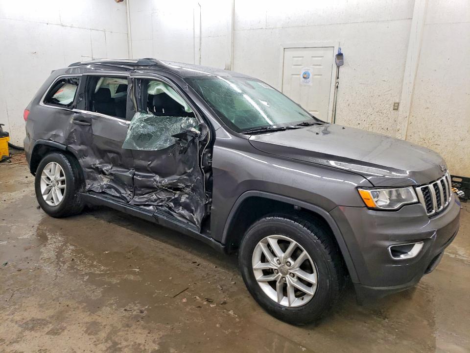 Продажа на аукционе авто 2017 Jeep Grand Cherokee, vin: 1C4RJEAG7HC628743, номер лота: 52859896