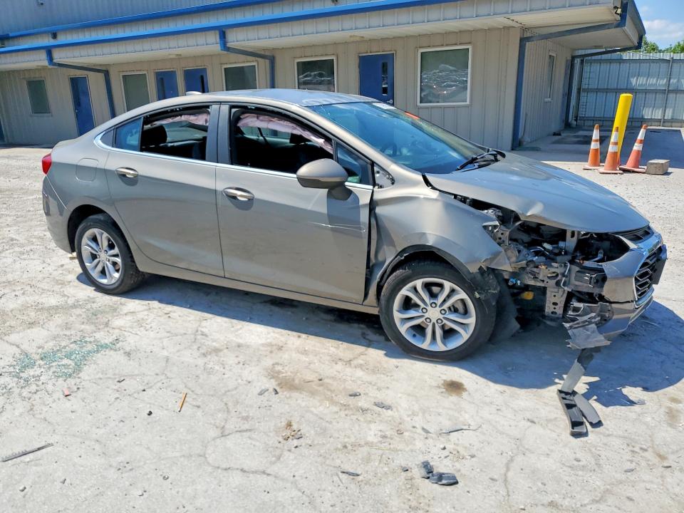 Продажа на аукционе авто 2019 Chevrolet Cruze, vin: 1G1BE5SM1K7112428, номер лота: 53980246