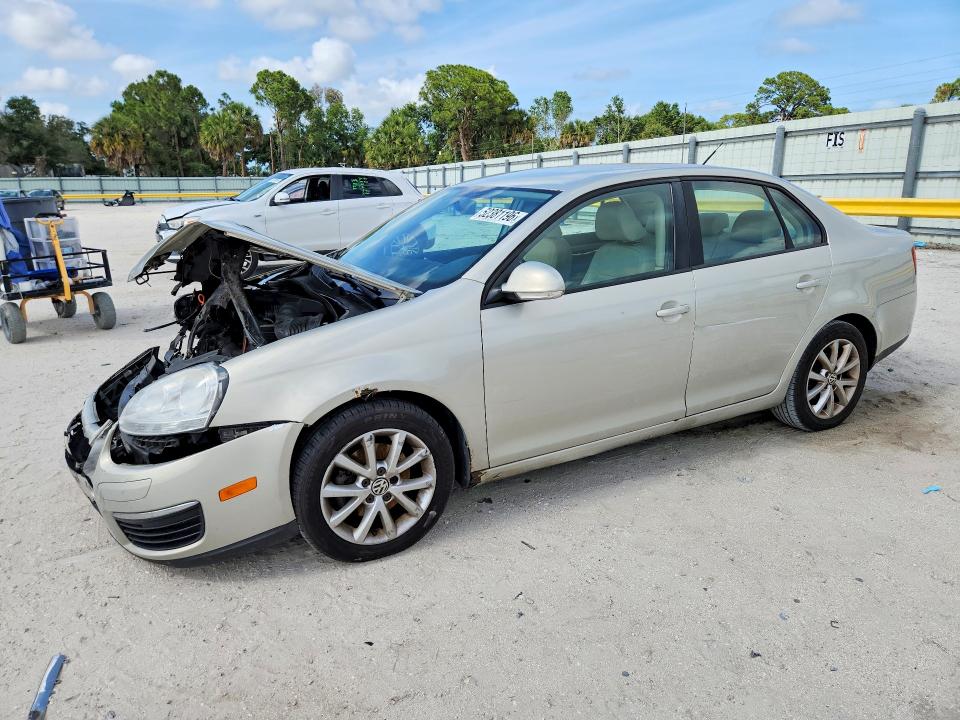 52381196 :رقم المزاد ، 3VWAZ7AJ1AM126776 vin ، 2010 Volkswagen Jetta مزاد بيع