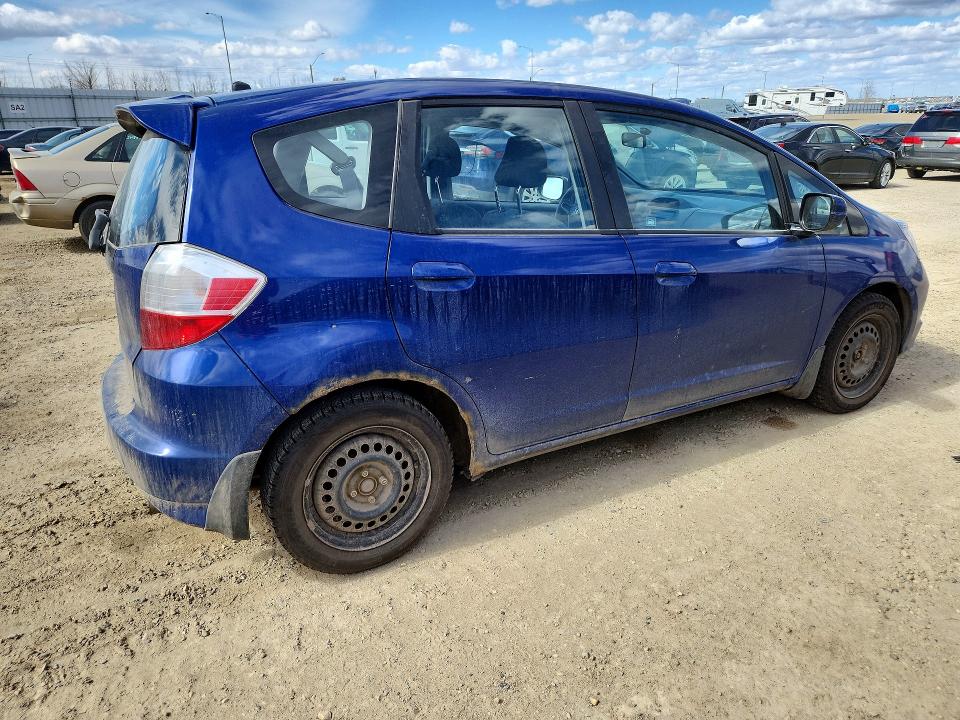52066726 :رقم المزاد ، JHMGE8H51AS800034 vin ، 2010 Honda Fit مزاد بيع