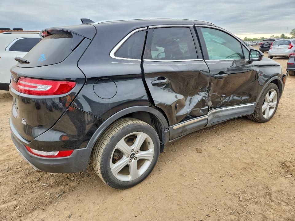 2015 Lincoln Mkc მანქანა იყიდება აუქციონზე, vin: 5LMCJ1A98FUJ40689, აუქციონის ნომერი: 54215596