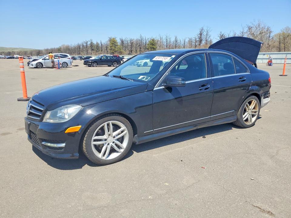Aukcja sprzedaży 2014 Mercedes-benz C, vin: WDDGF8AB6ER310352, numer aukcji: 52417246