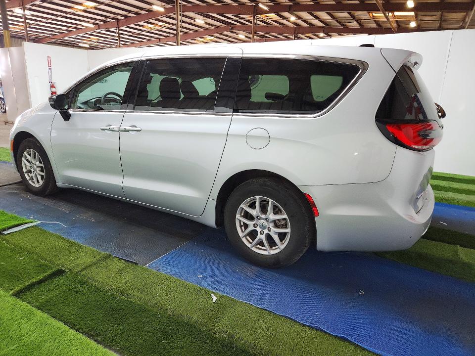 Auction sale of the 2024 Chrysler Pacifica, vin: 2C4RC1BG8RR140458, lot number: 54723156