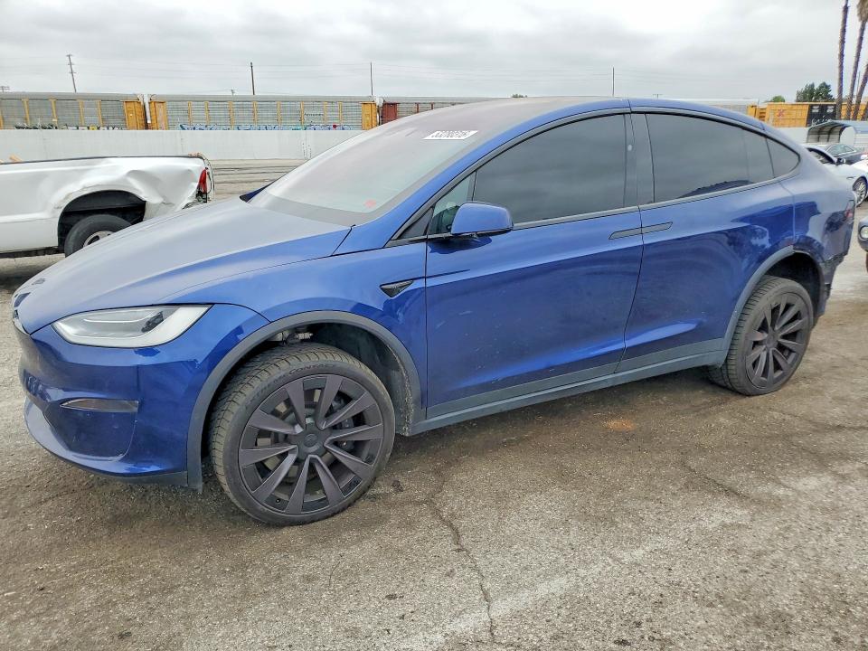 53280316 :رقم المزاد ، 7SAXCDE50NF339094 vin ، 2022 Tesla Model X مزاد بيع