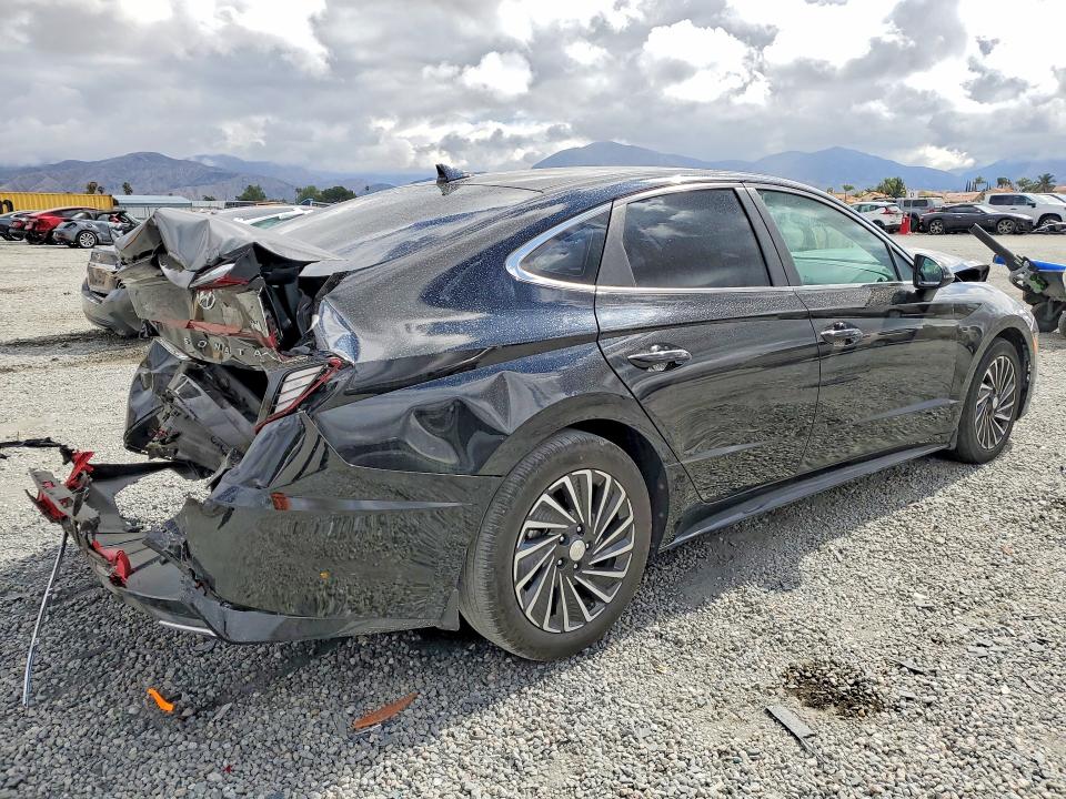 2023 Hyundai Sonata Hybrid მანქანა იყიდება აუქციონზე, vin: KMHL34JJ5PA063341, აუქციონის ნომერი: 54902816