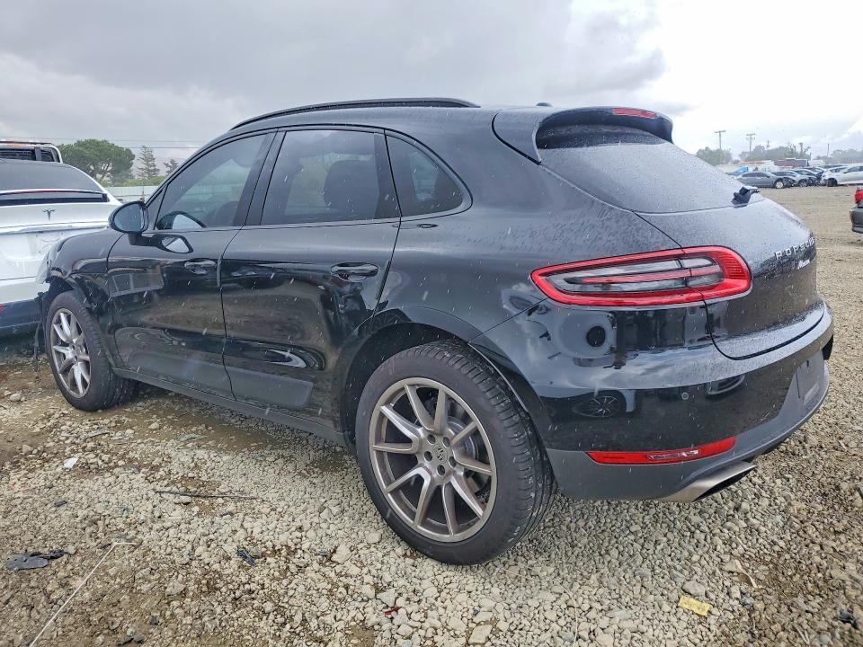 55406766 :رقم المزاد ، WP1AA2A56HLB08039 vin ، 2017 Porsche Macan مزاد بيع