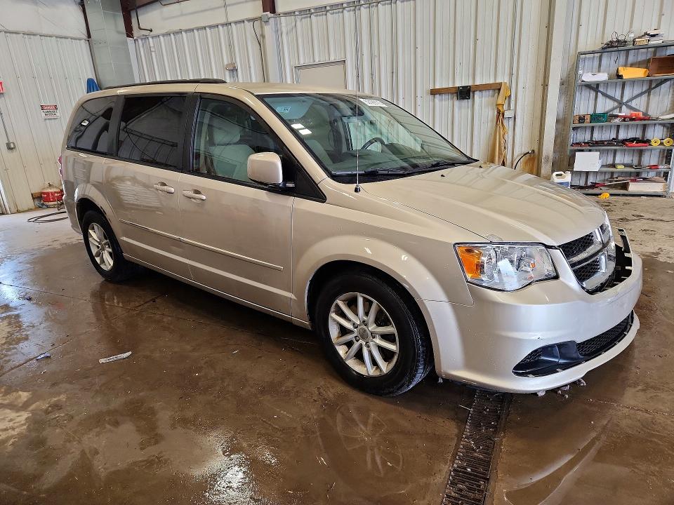 53129116 :رقم المزاد ، 2C4RDGCG3FR559702 vin ، 2015 Dodge Grand Caravan مزاد بيع