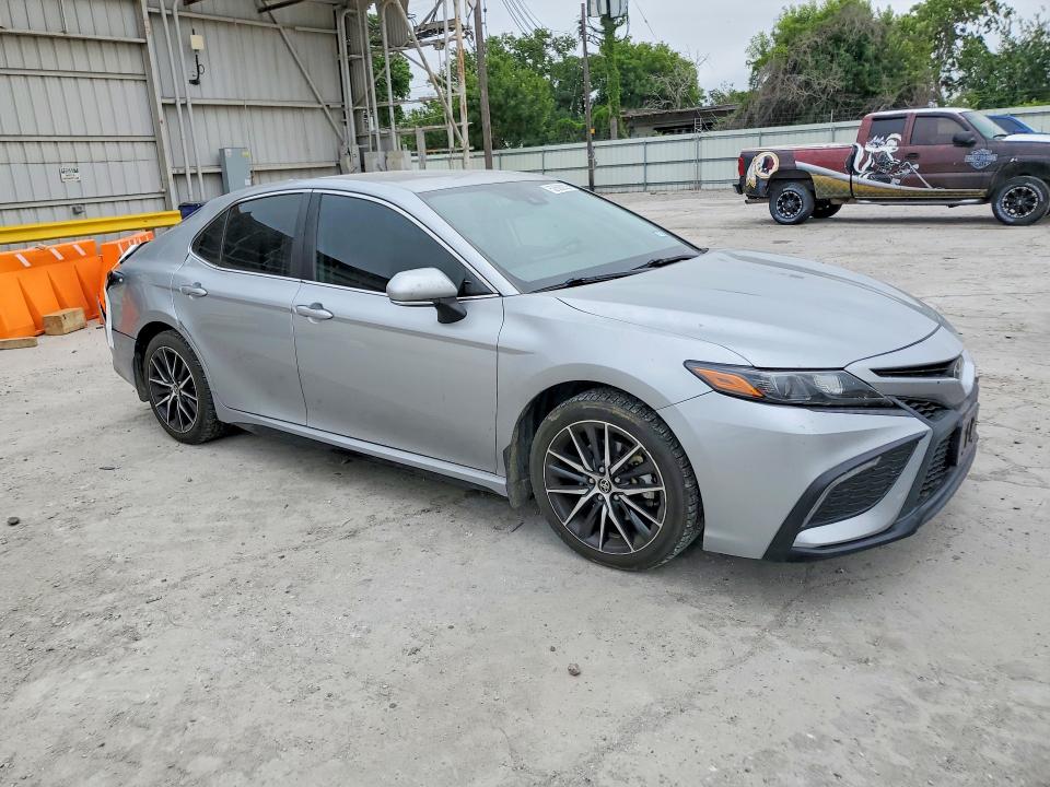 Продажа на аукционе авто 2022 Toyota Camry, vin: 4T1G11AK2NU646296, номер лота: 52692826