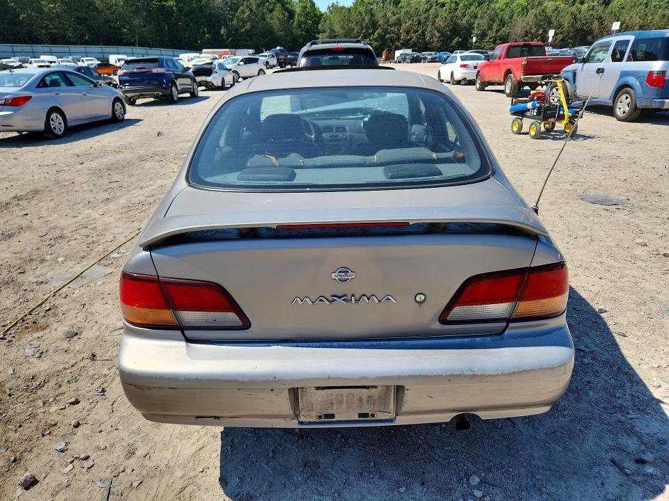 Auction sale of the 1998 Nissan Maxima, vin: JN1CA21D5WT531387, lot number: 54264996