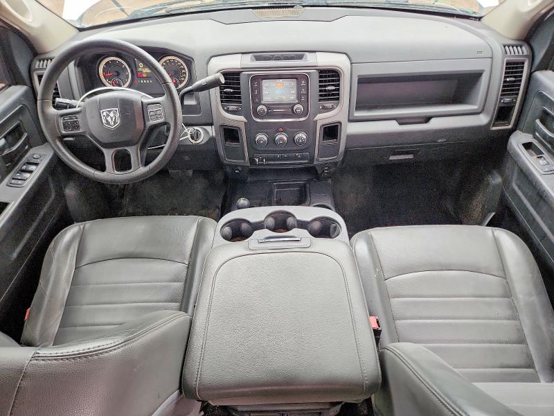 53824876 :رقم المزاد ، 3C6UR5CJ8HG663503 vin ، 2017 Ram 2500 مزاد بيع