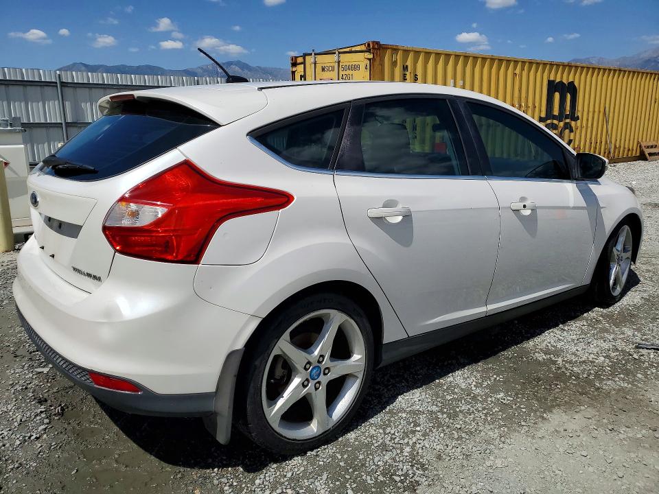 2012 Ford Focus მანქანა იყიდება აუქციონზე, vin: 1FAHP3N26CL257926, აუქციონის ნომერი: 55567736