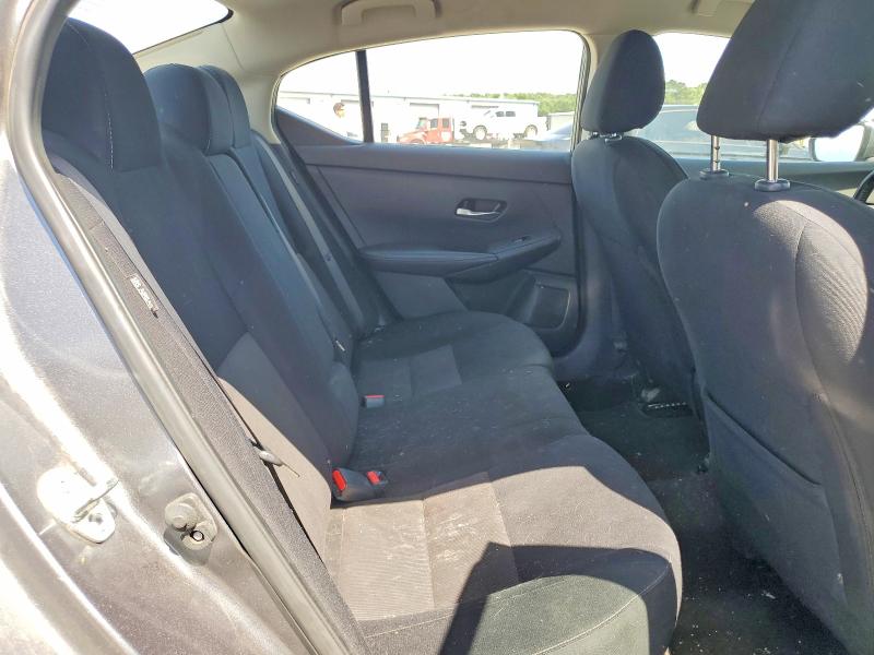 52136976 :رقم المزاد ، 3N1AB8CV5NY315042 vin ، 2022 Nissan Sentra مزاد بيع