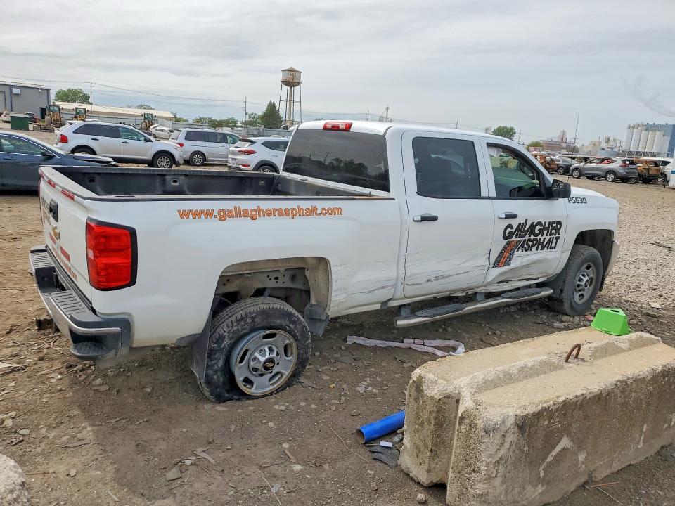 Продаж на аукціоні авто 2018 Chevrolet Silverado, vin: 1GC1KUEG5JF215027, номер лоту: 54513456