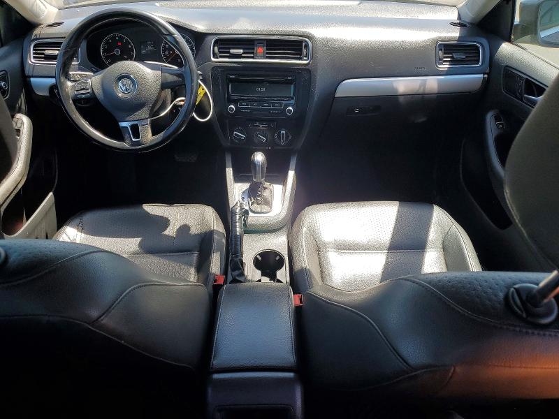 53928626 :رقم المزاد ، 3VWDP7AJ2DM439990 vin ، 2013 Volkswagen Jetta مزاد بيع