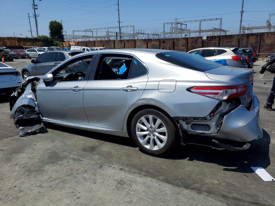 Продажа на аукционе авто 2018 Toyota Camry, vin: 4T1B11HK4JU635567, номер лота: 52522026