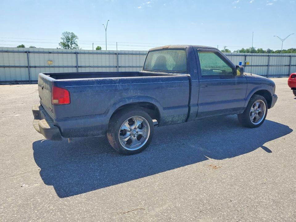 53492166 :رقم المزاد ، 1GTCS14H838117554 vin ، 2003 Gmc Sonoma مزاد بيع