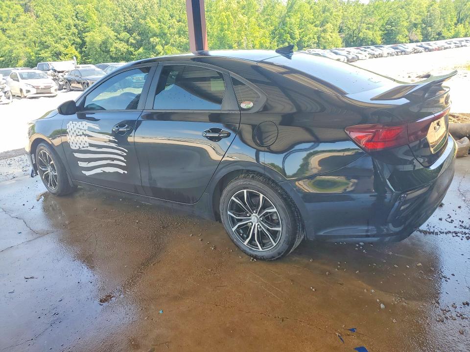 2020 Kia Forte მანქანა იყიდება აუქციონზე, vin: 3KPF24AD2LE188013, აუქციონის ნომერი: 52971036