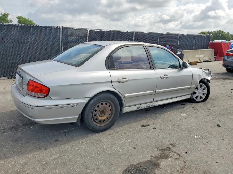 Продажа на аукционе авто 2005 Hyundai Sonata, vin: KMHWF25S15A120546, номер лота: 55221696