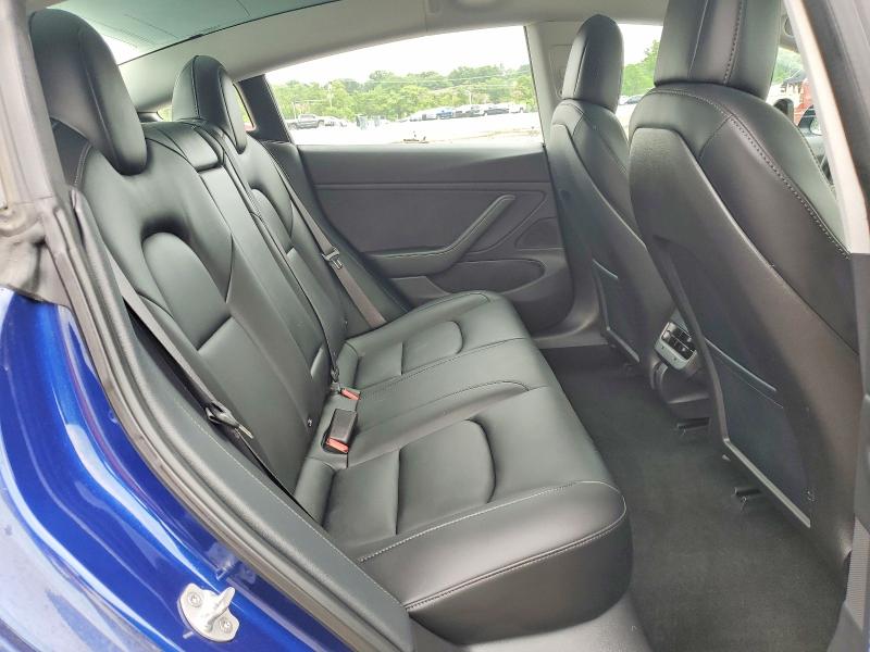 Продаж на аукціоні авто 2018 Tesla Model 3, vin: 5YJ3E1EB6JF120211, номер лоту: 54011996