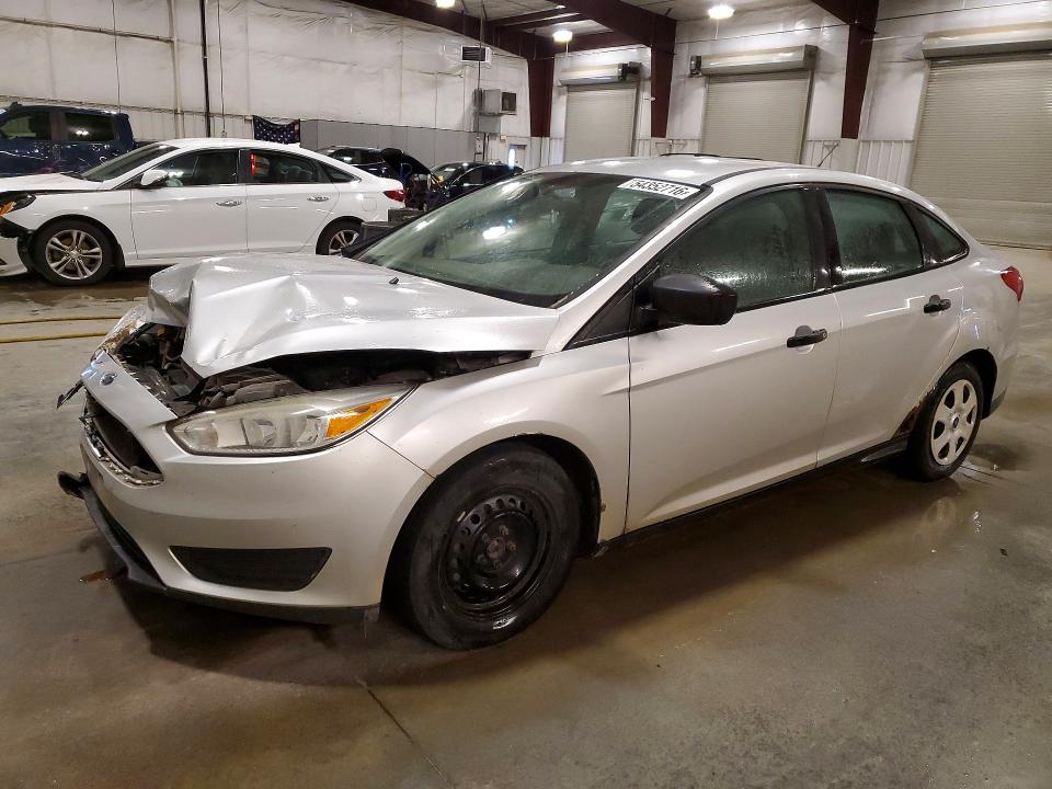 2015 Ford Focus მანქანა იყიდება აუქციონზე, vin: 1FADP3E26FL216778, აუქციონის ნომერი: 54352716