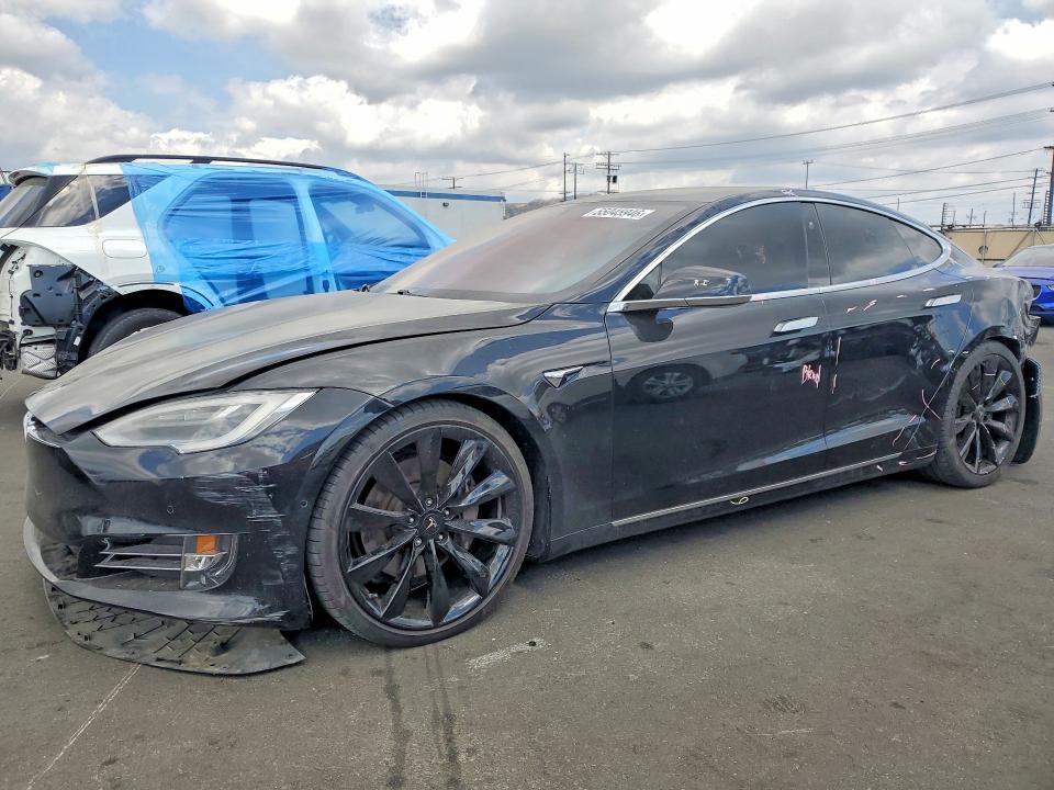 Продаж на аукціоні авто 2018 Tesla Model S, vin: 5YJSA1E23JF276987, номер лоту: 55045946