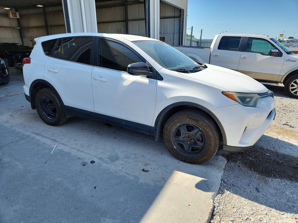54700856 :رقم المزاد ، 2T3BFREV7HW626040 vin ، 2017 Toyota Rav4 مزاد بيع
