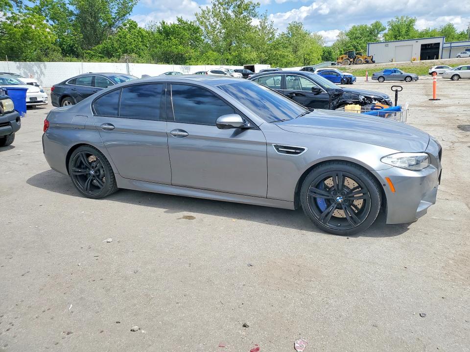 2013 Bmw M5 მანქანა იყიდება აუქციონზე, vin: WBSFV9C54DC773316, აუქციონის ნომერი: 52203346