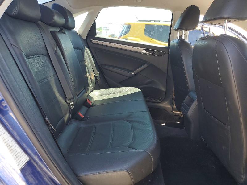 Продажа на аукционе авто 2017 Volkswagen Passat, vin: 1VWDT7A36HC051763, номер лота: 52770126