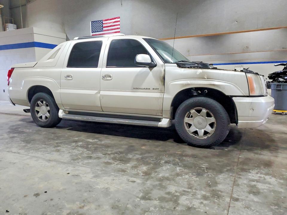 2002 Cadillac Escalade მანქანა იყიდება აუქციონზე, vin: 3GYEK63N52G236503, აუქციონის ნომერი: 53159986