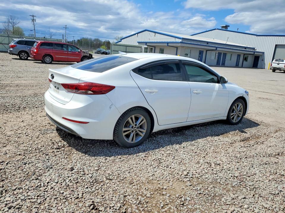 52155746 :رقم المزاد ، 5NPD84LF0HH144065 vin ، 2017 Hyundai Elantra مزاد بيع