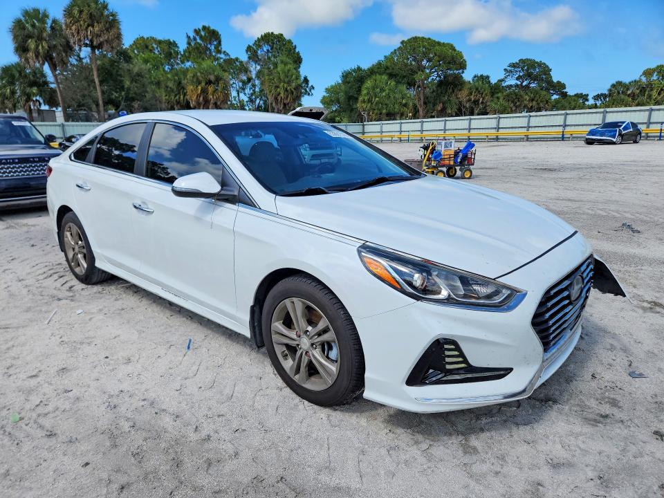 Продажа на аукционе авто 2018 Hyundai Sonata, vin: 5NPE34AF9JH652854, номер лота: 53881516