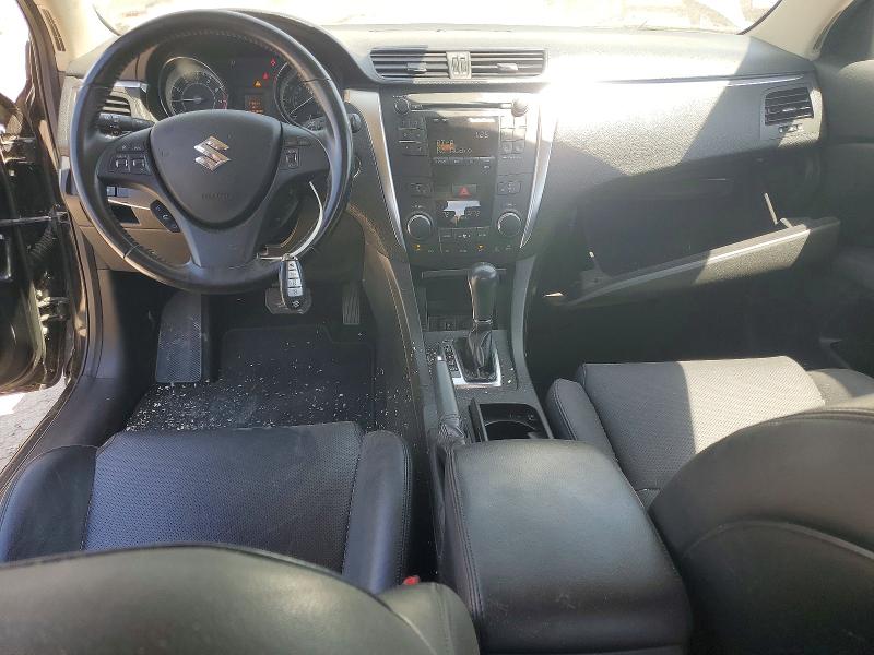 Продажа на аукционе авто 2010 Suzuki Kizashi, vin: JS2RF9A71A6100148, номер лота: 52136086