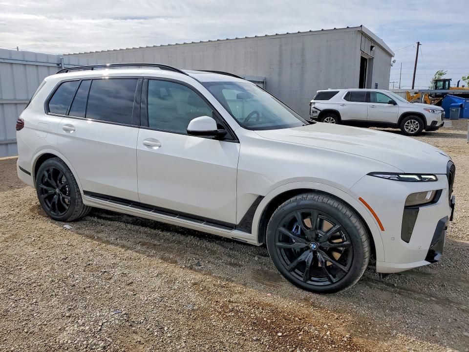 Продажа на аукционе авто 2026 Bmw X7, vin: 5UX23EM02T9382313, номер лота: 53923566