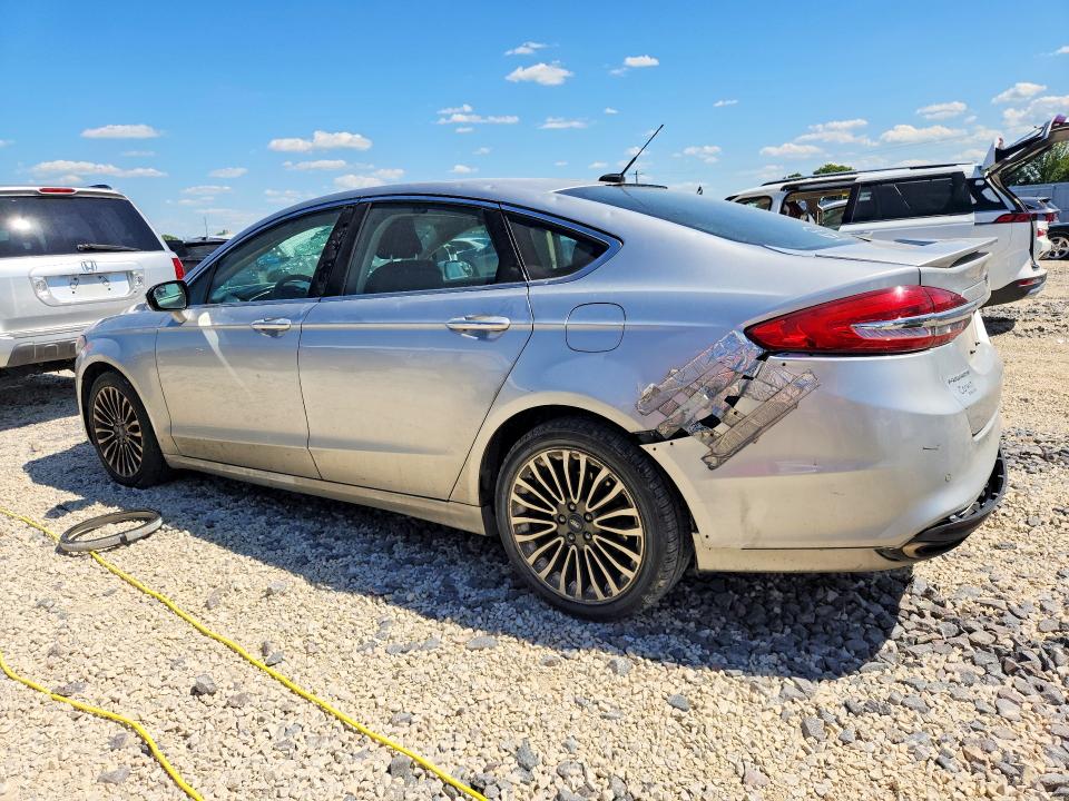 53122396 :رقم المزاد ، 3FA6P0K92HR151585 vin ، 2017 Ford Fusion مزاد بيع