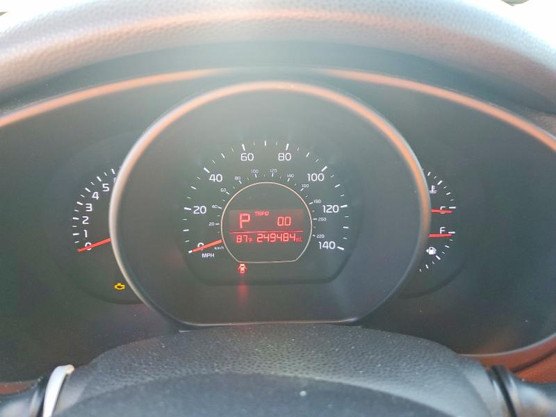 2015 Kia Soul მანქანა იყიდება აუქციონზე, vin: KNDJP3A55F7778211, აუქციონის ნომერი: 53906446