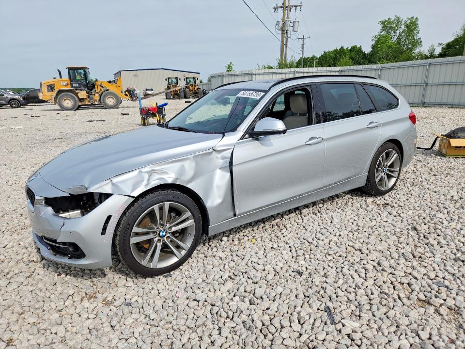 54755726 :رقم المزاد ، WBA8G5C55GK442495 vin ، 2016 Bmw 328 مزاد بيع