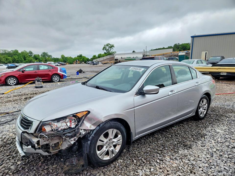 2010 Honda Accord მანქანა იყიდება აუქციონზე, vin: 1HGCP2F49AA092334, აუქციონის ნომერი: 52668536