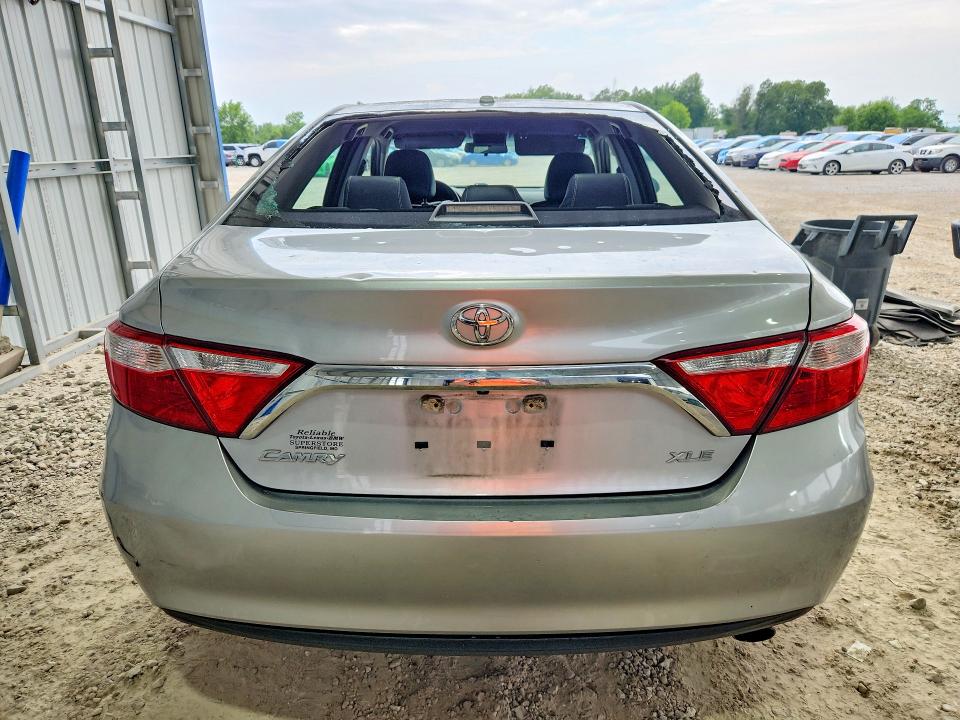53279296 :رقم المزاد ، 4T1BF1FK3HU415299 vin ، 2017 Toyota Camry مزاد بيع