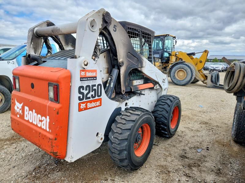 Продажа на аукционе авто 2008 Bobcat S250, vin: A5GM11109, номер лота: 54094206