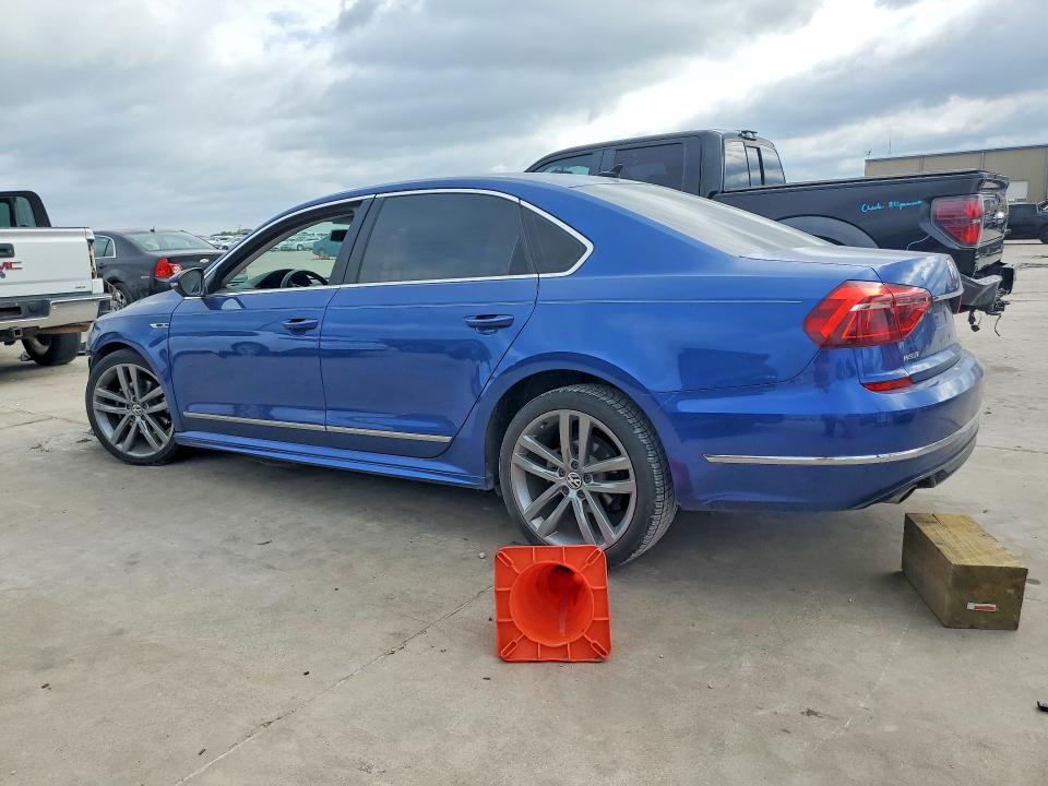 Aukcja sprzedaży 2017 Volkswagen Passat, vin: 1VWDT7A32HC060962, numer aukcji: 52452346